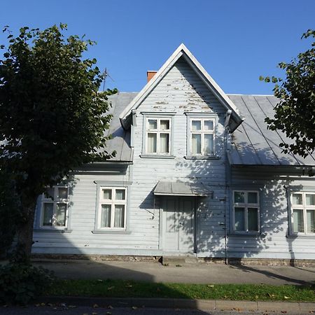 Alice Backyard-Holiday Home And Spa Pärnu Exterior photo